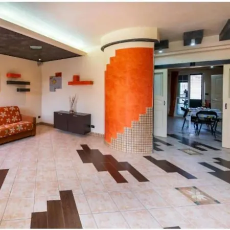 Apartment 1st Floor Apartmentin Climate - Wifi Avola